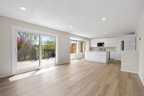 53 Riverview Close, Cochrane, AB 