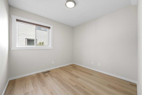53 Riverview Close, Cochrane, AB 
