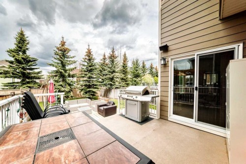 32 Westmore Place Sw, Calgary, AB 