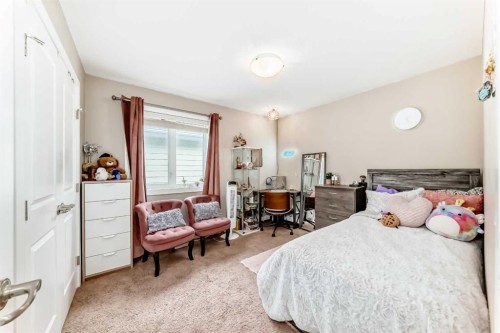 32 Westmore Place Sw, Calgary, AB 