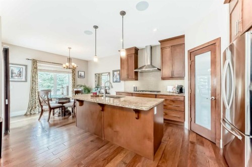 32 Westmore Place Sw, Calgary, AB 