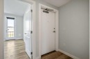 2226 Westmount Road Nw, Calgary, AB  - Indoor Photo Showing Other Room 