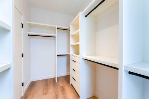 90 Hartford Road Nw, Calgary, AB - Indoor