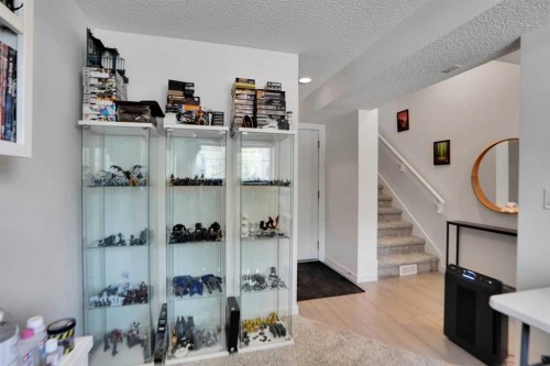 281 Walden Drive Se, Calgary, AB - Indoor Photo Showing Bathroom