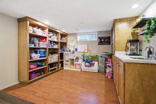14816 1 Street Se, Calgary, AB - Indoor