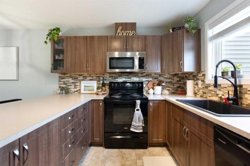 79 Sunset Road, Cochrane, AB 