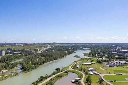 808-615 6 Avenue Se, Calgary, AB - Outdoor With View