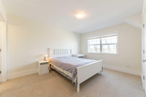 1024 Wentworth Rise Sw, Calgary, AB - Indoor Photo Showing Bedroom
