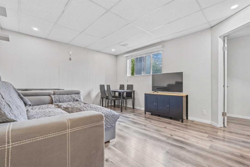 84 Falconridge Place Ne, Calgary, AB - Indoor