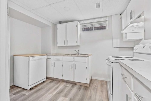 84 Falconridge Place Ne, Calgary, AB - Indoor Photo Showing Other Room