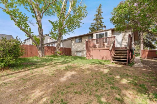 84 Falconridge Place Ne, Calgary, AB - Outdoor
