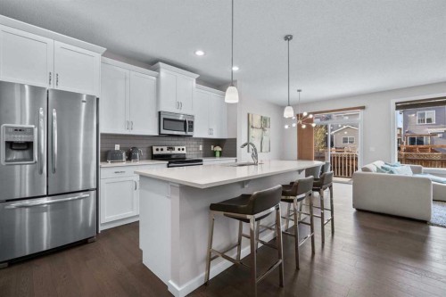 567 Evansborough Way Nw, Calgary, AB - Indoor Photo Showing Kitchen With Stainless Steel Kitchen With Upgraded Kitchen