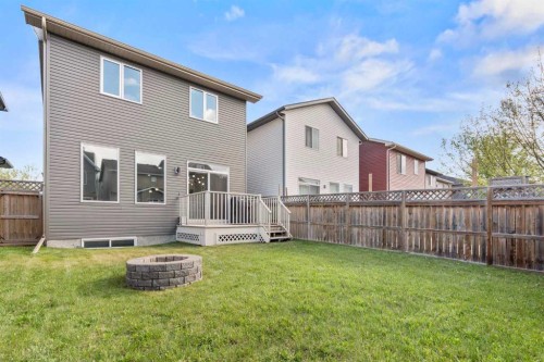 567 Evansborough Way Nw, Calgary, AB - Outdoor