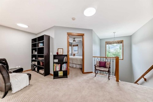 147 Oakmere Green, Chestermere, AB 