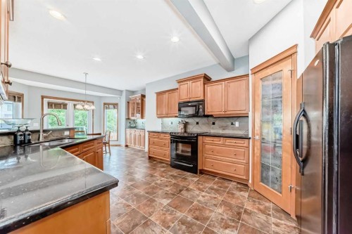 147 Oakmere Green, Chestermere, AB 