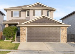 148 Westland Street Okotoks, AB T1S 0B3
