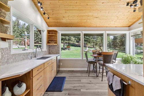 36 Cummer Place, Bragg Creek, AB - Indoor