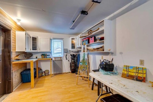 36 Cummer Place, Bragg Creek, AB - Indoor