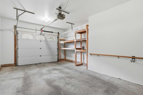 29 Edenwold Green Nw, Calgary, AB - Indoor Photo Showing Garage