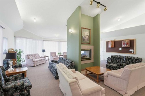 29 Edenwold Green Nw, Calgary, AB - Indoor Photo Showing Living Room