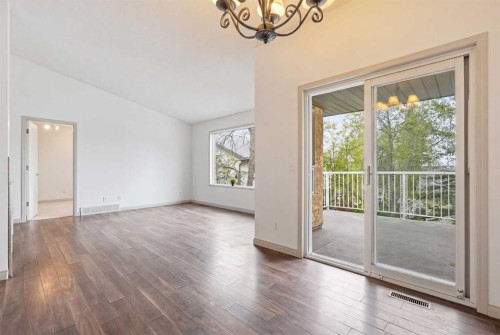 29 Edenwold Green Nw, Calgary, AB - Indoor Photo Showing Other Room