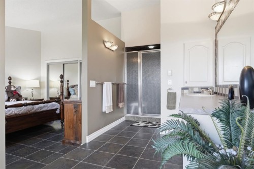 5807 Coach Hill Road Sw, Calgary, AB - Indoor