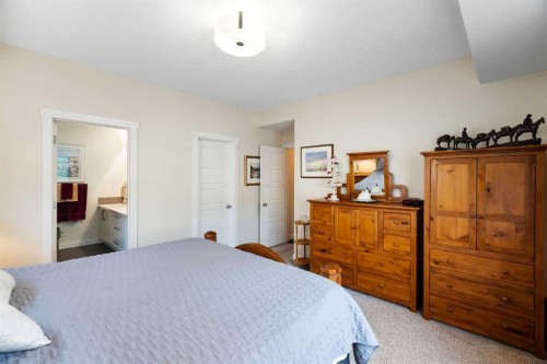64 Cranbrook Drive Se, Calgary, AB 