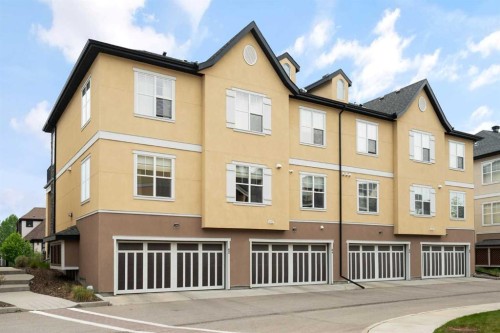 64 Cranbrook Drive Se, Calgary, AB 