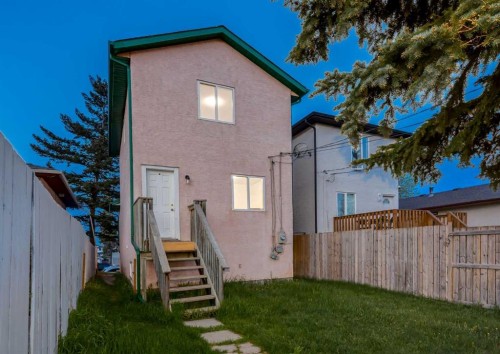 1135 37 Street Se, Calgary, AB - Outdoor