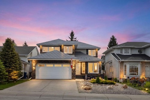 439 Douglas Woods Drive Se, Calgary, AB - Outdoor With Facade
