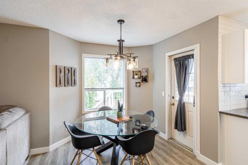 79 West Lakeview Passage, Chestermere, AB - Indoor Photo Showing Dining Room