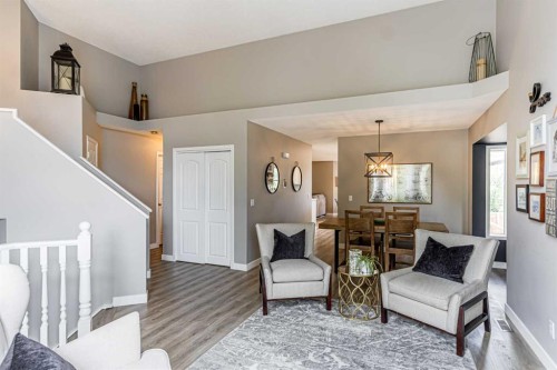 79 West Lakeview Passage, Chestermere, AB - Indoor Photo Showing Living Room