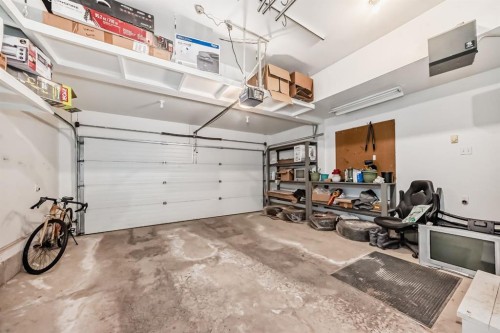 799 Tuscany Drive Nw, Calgary, AB - Indoor Photo Showing Garage