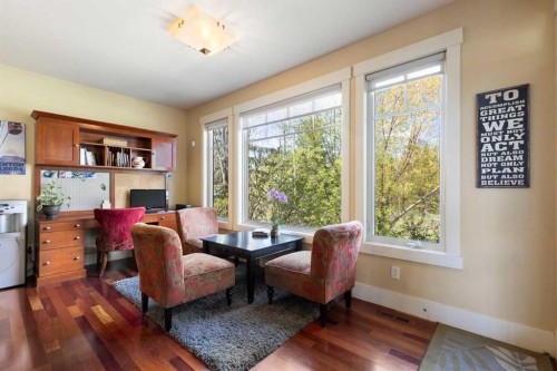 7 Discovery Ridge Cove Sw, Calgary, AB - Indoor