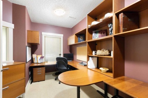 7 Discovery Ridge Cove Sw, Calgary, AB - Indoor Photo Showing Office