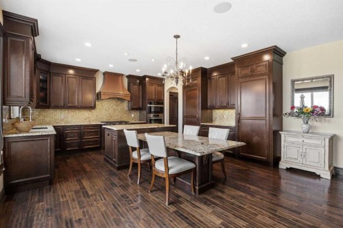 11 Timberline Gate Sw, Calgary, AB - Indoor