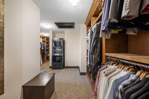11 Timberline Gate Sw, Calgary, AB - Indoor