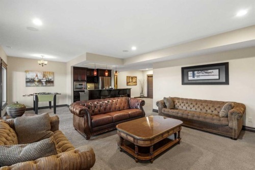 11 Timberline Gate Sw, Calgary, AB - Indoor Photo Showing Living Room