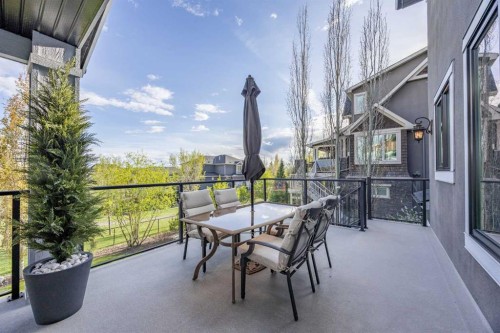 11 Timberline Gate Sw, Calgary, AB - Outdoor With Exterior