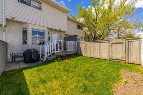 105 Bedford Manor Ne, Calgary, AB - Outdoor With Deck Patio Veranda