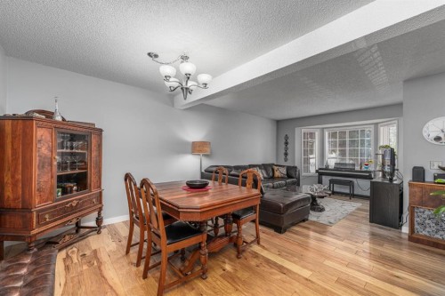 105 Bedford Manor Ne, Calgary, AB - Indoor