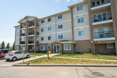 303-300 Edwards Way NW Airdrie, AB T4B 3B4