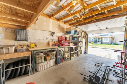 303-300 Edwards Way Nw, Airdrie, AB - Indoor