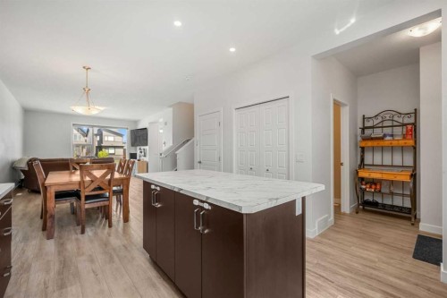 149 Belmont Boulevard Sw, Calgary, AB - Indoor