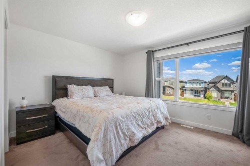149 Belmont Boulevard Sw, Calgary, AB - Indoor Photo Showing Bedroom