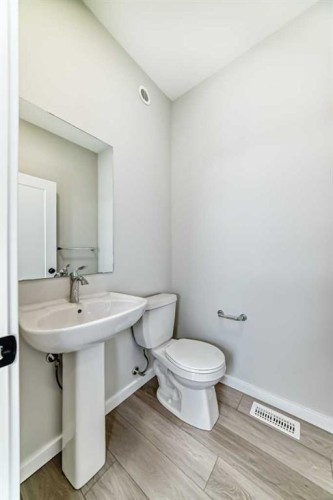 36 Savanna Place Ne, Calgary, AB - Indoor Photo Showing Bathroom