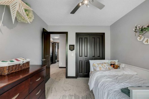 91 Panora Square Nw, Calgary, AB - Indoor Photo Showing Bedroom
