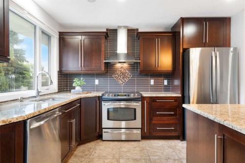 1016 Cannock Place Sw, Calgary, AB 