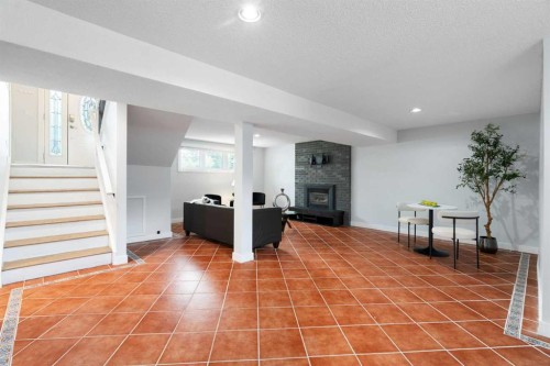 1016 Cannock Place Sw, Calgary, AB 