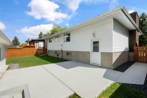 1016 Cannock Place Sw, Calgary, AB 